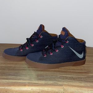 High top Lebron Sneakers Casual